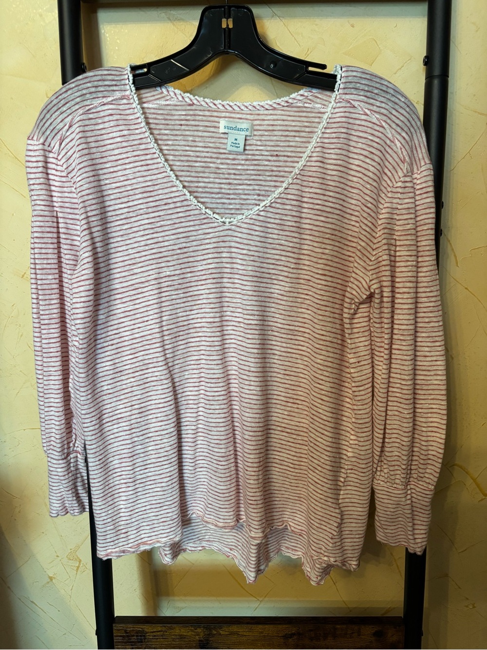 Sundance Size M Pink and White Striped V-Neck Long Sleeve Tee